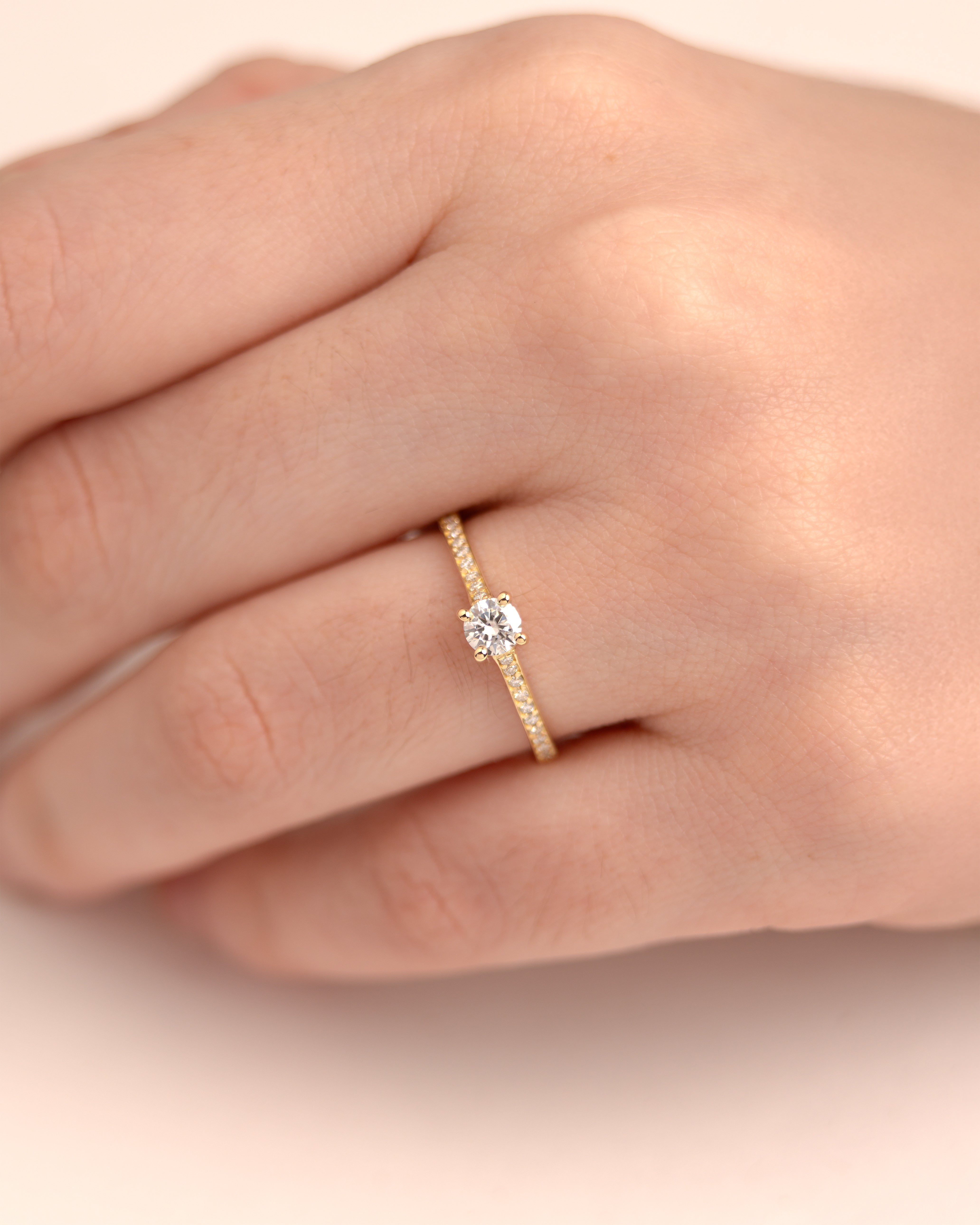 Anel de Noivado Stellae II Moissanite 0,25 ct em Ouro 18K