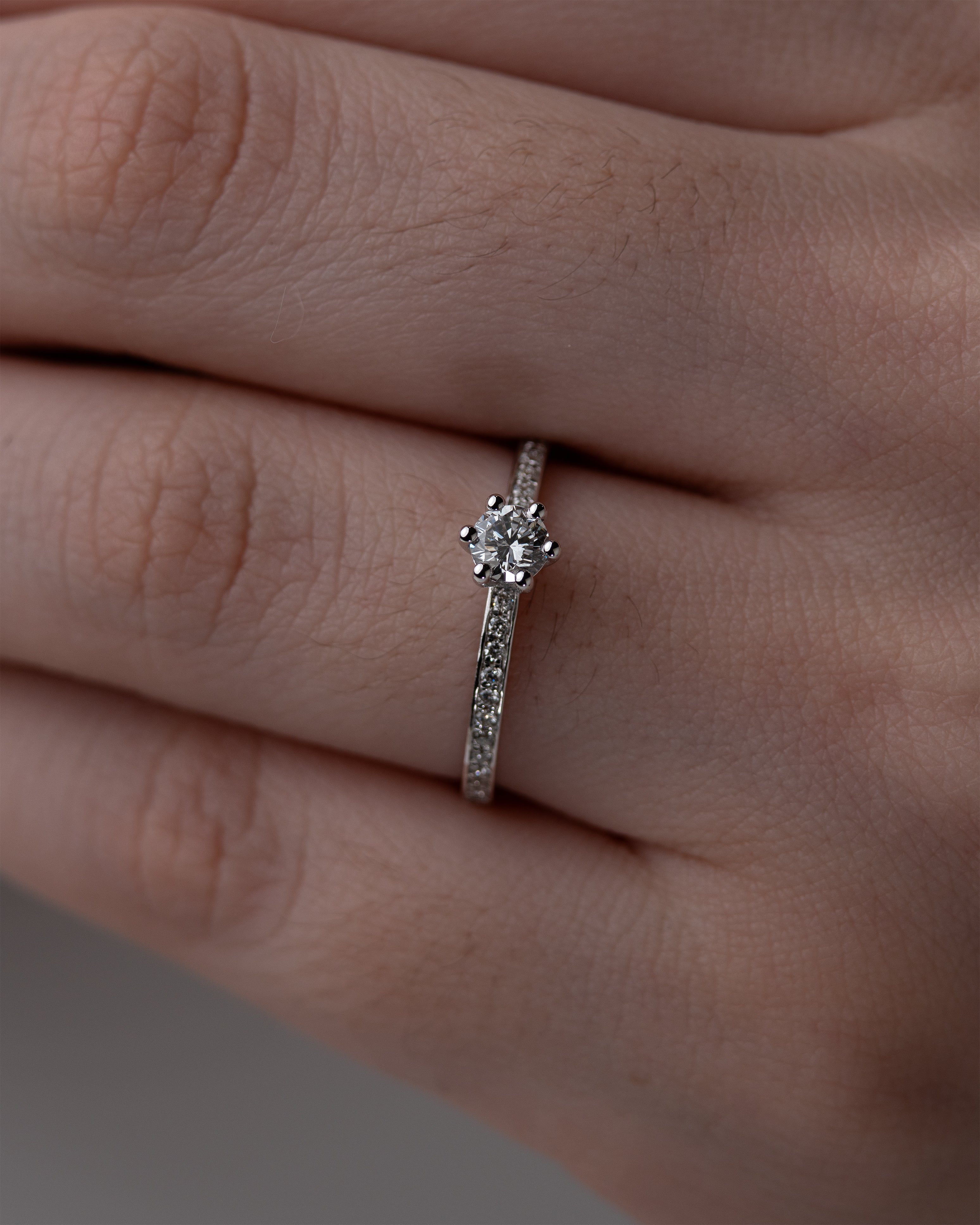 Anel de Noivado Vangolden Amélie II em Ouro 18k Branco e Diamante de Laboratório 0,25ct (3.5mm)