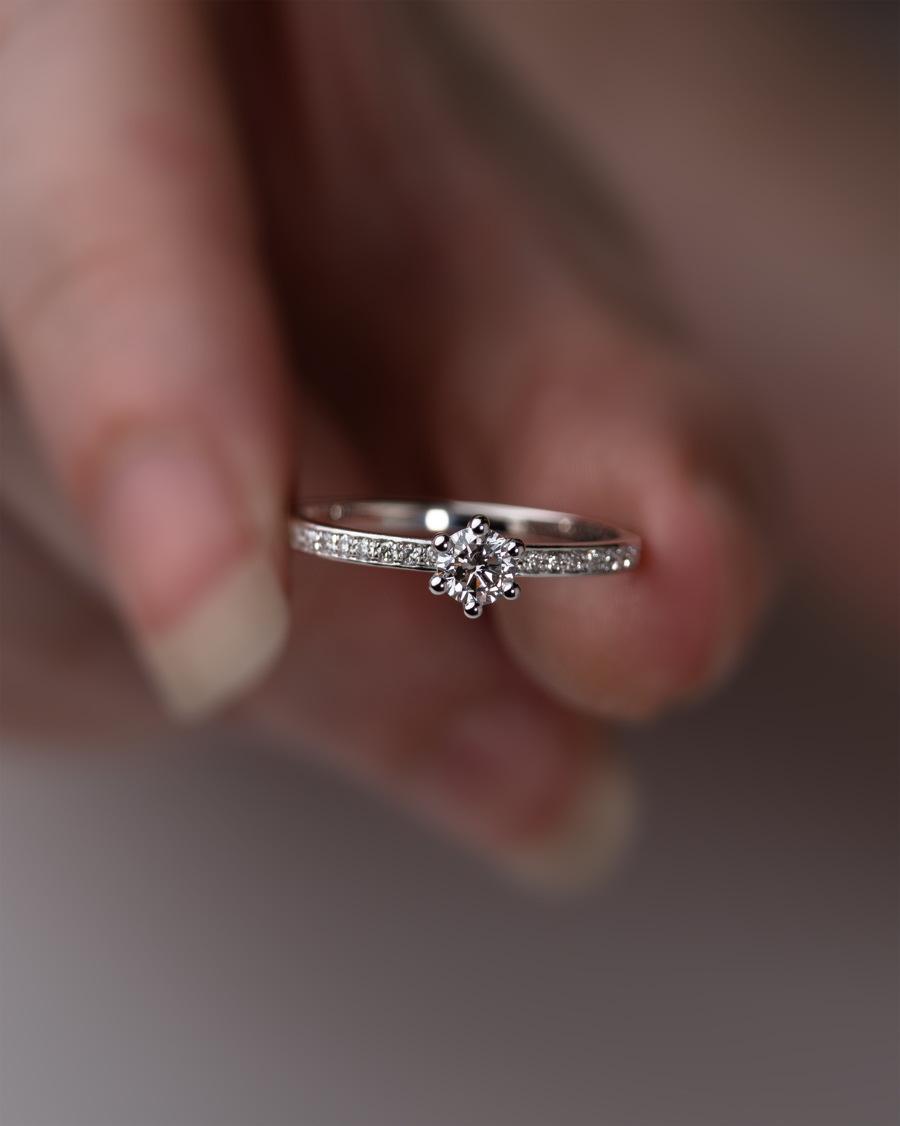 Anel de Noivado Amélie II em Ouro 18k Branco e Diamante de Laboratório 0,25ct (3.5mm)