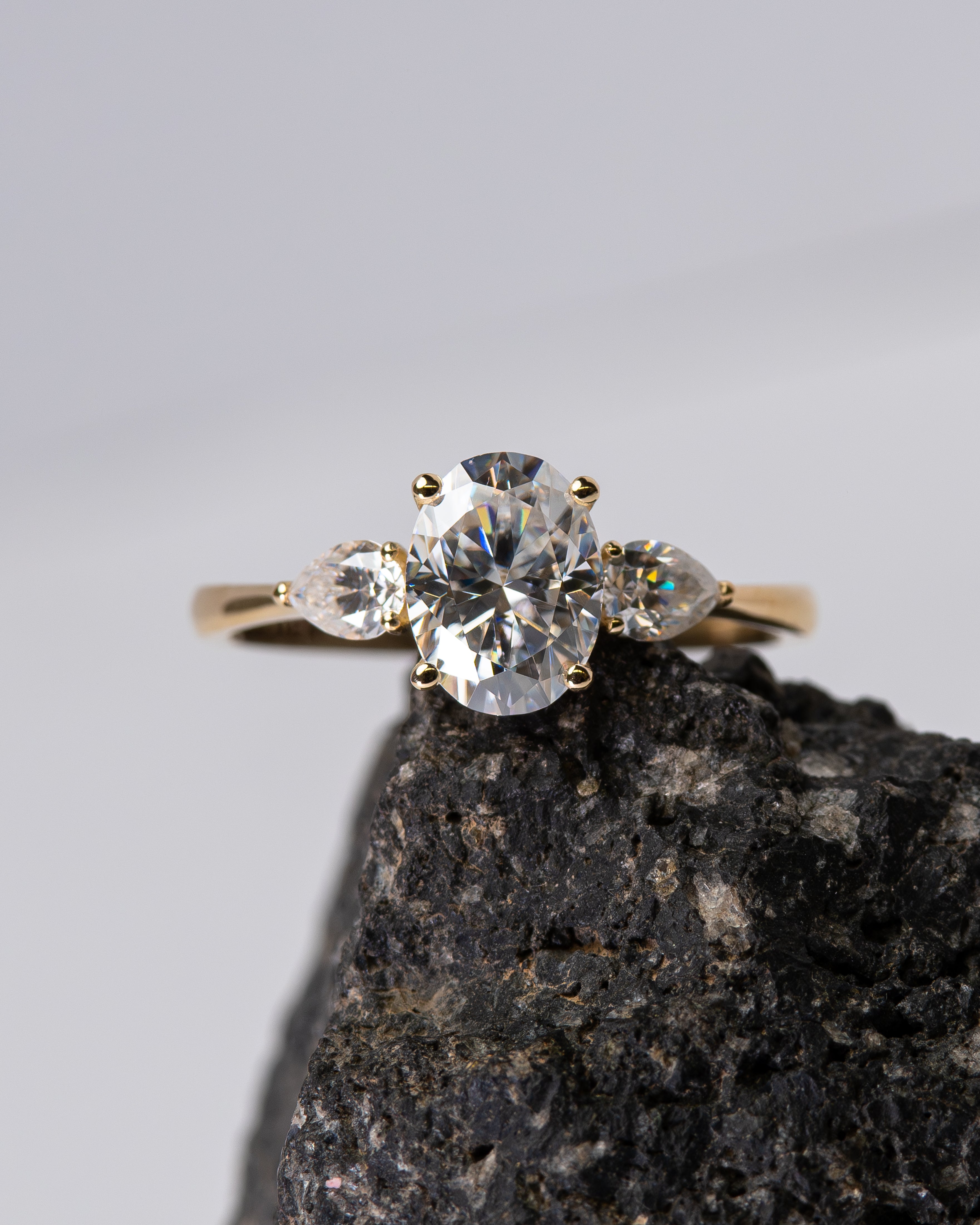 Anel de Noivado Valley Moissanite 1,5 ct em Ouro 18K