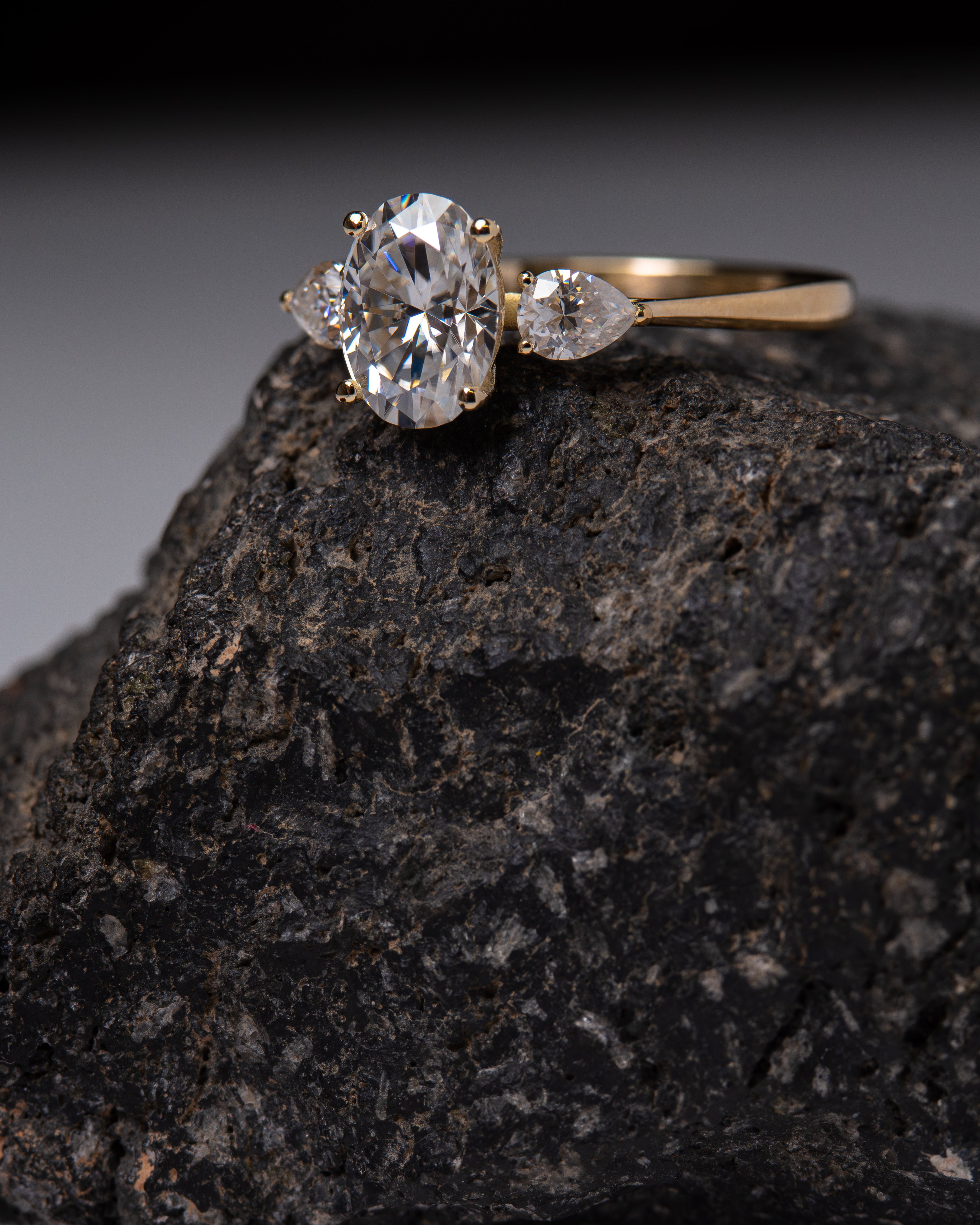 Anel de Noivado Valley Moissanite 1,5 ct em Ouro 18K