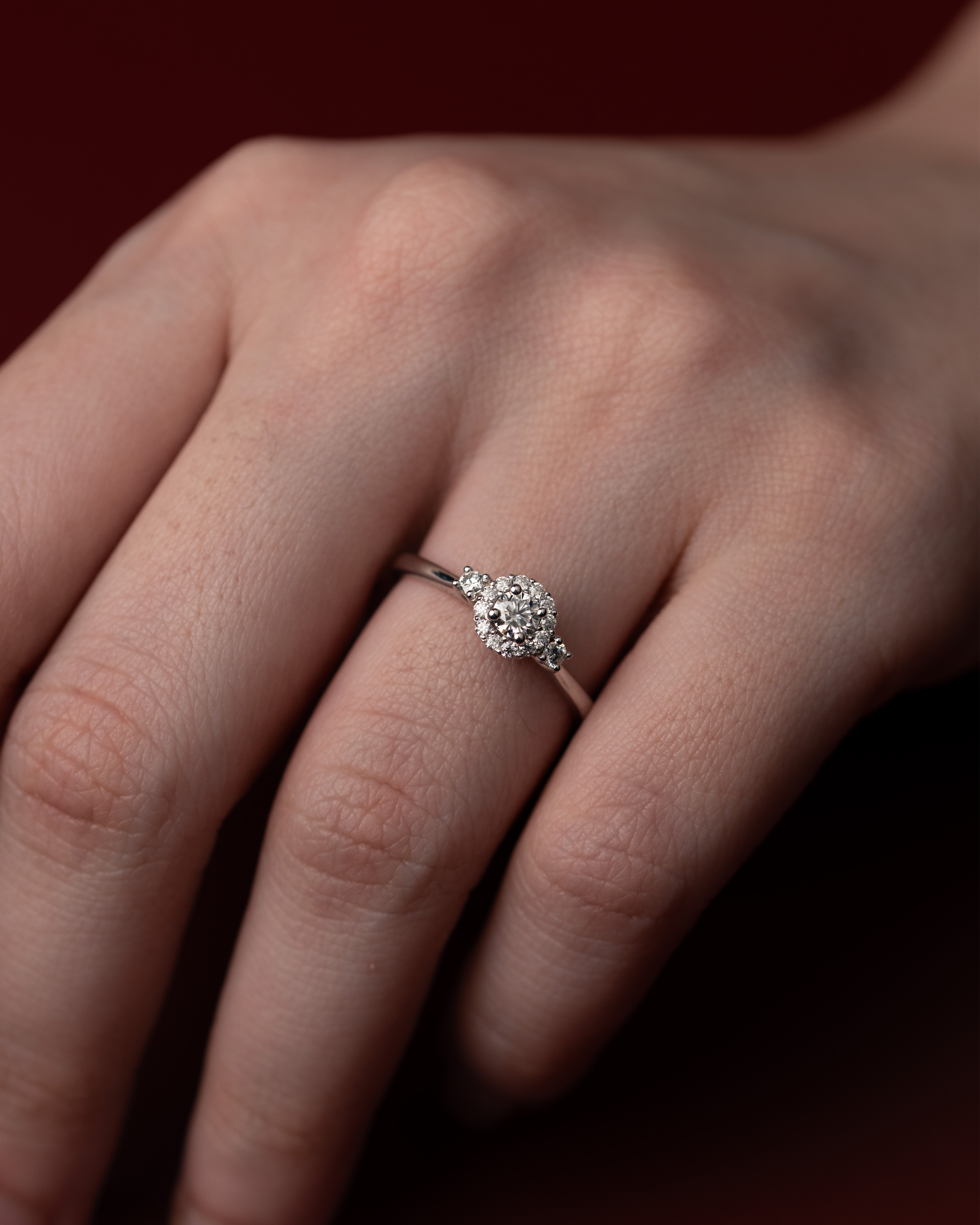 Anel de Noivado Isolde Diamante Natural 0,15 ct em Ouro 18K