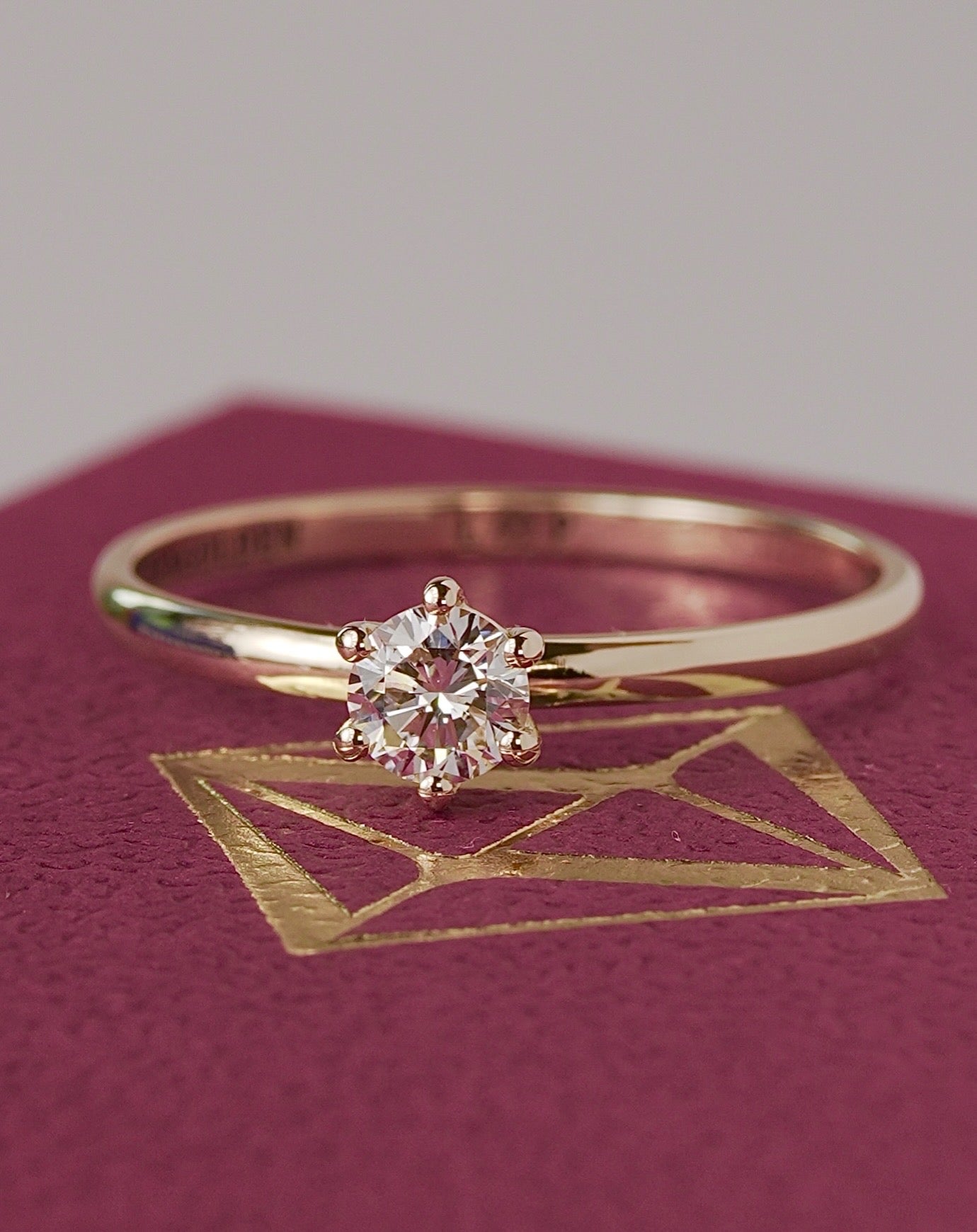 Anel de Noivado Amélie I Diamante Natural 0,25 ct em Ouro 18K