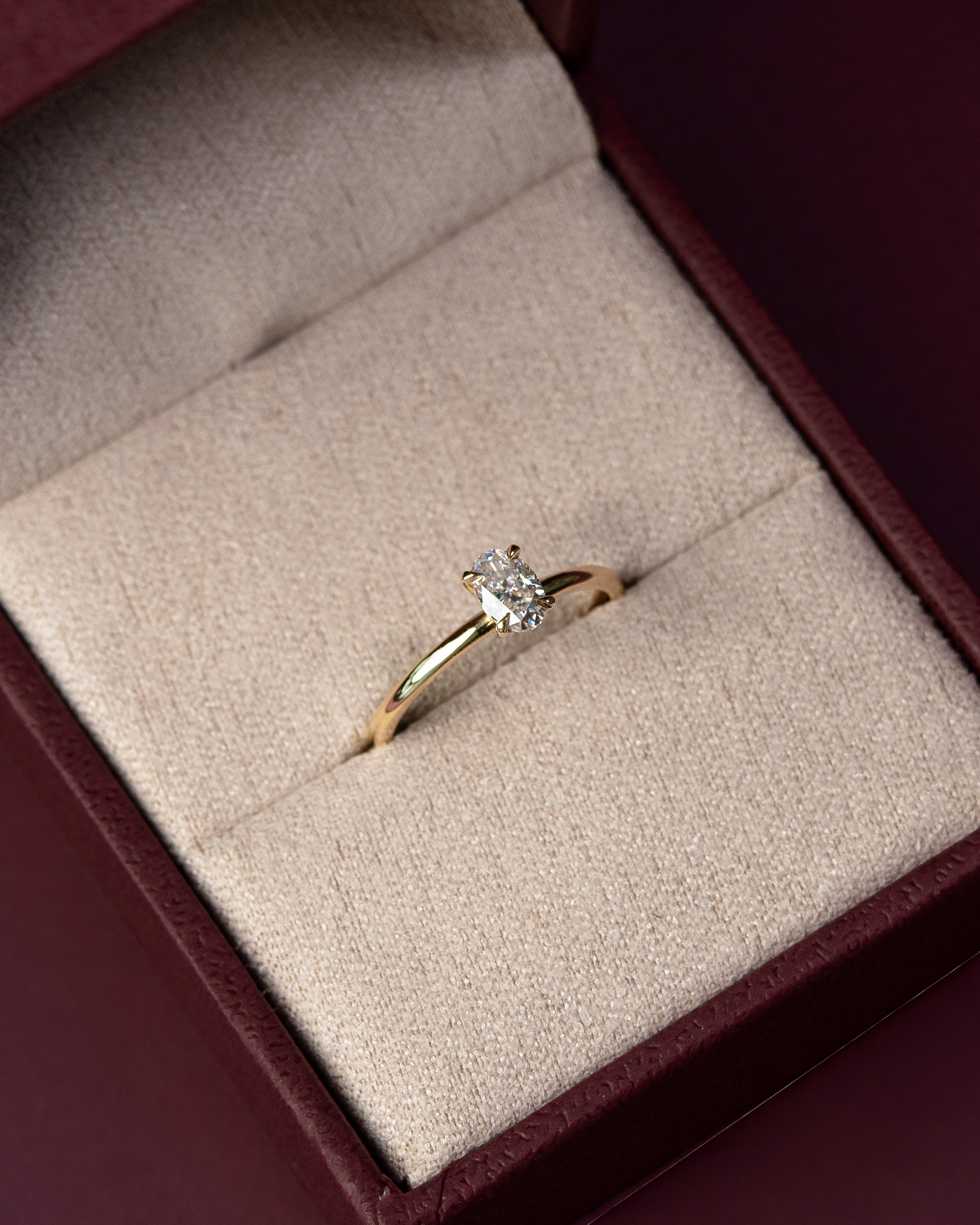 Anel de Noivado Petra Moissanite 0,50 ct em Ouro 18K