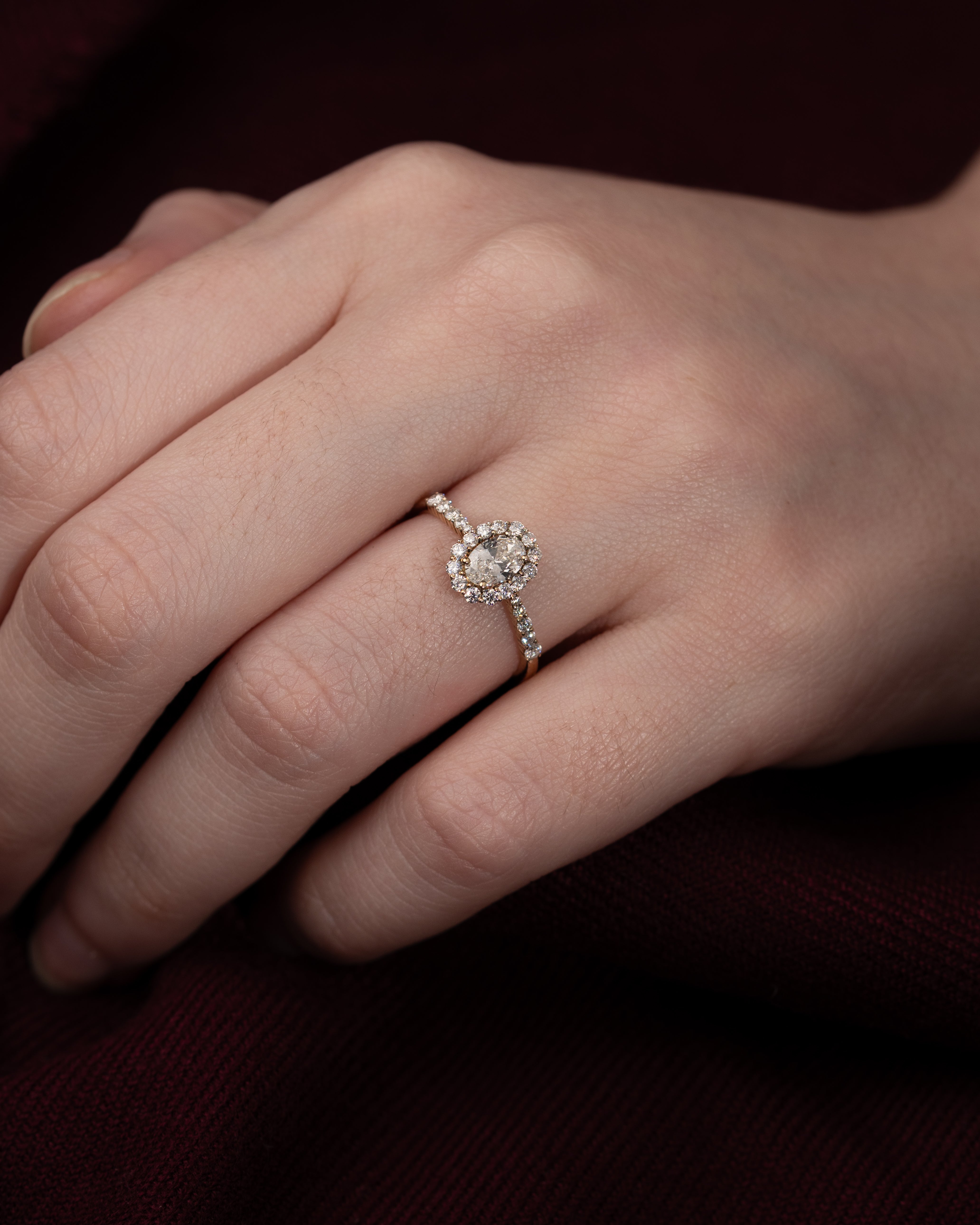 Anel de Noivado Lys Moissanite 0,35 ct em Ouro 18K