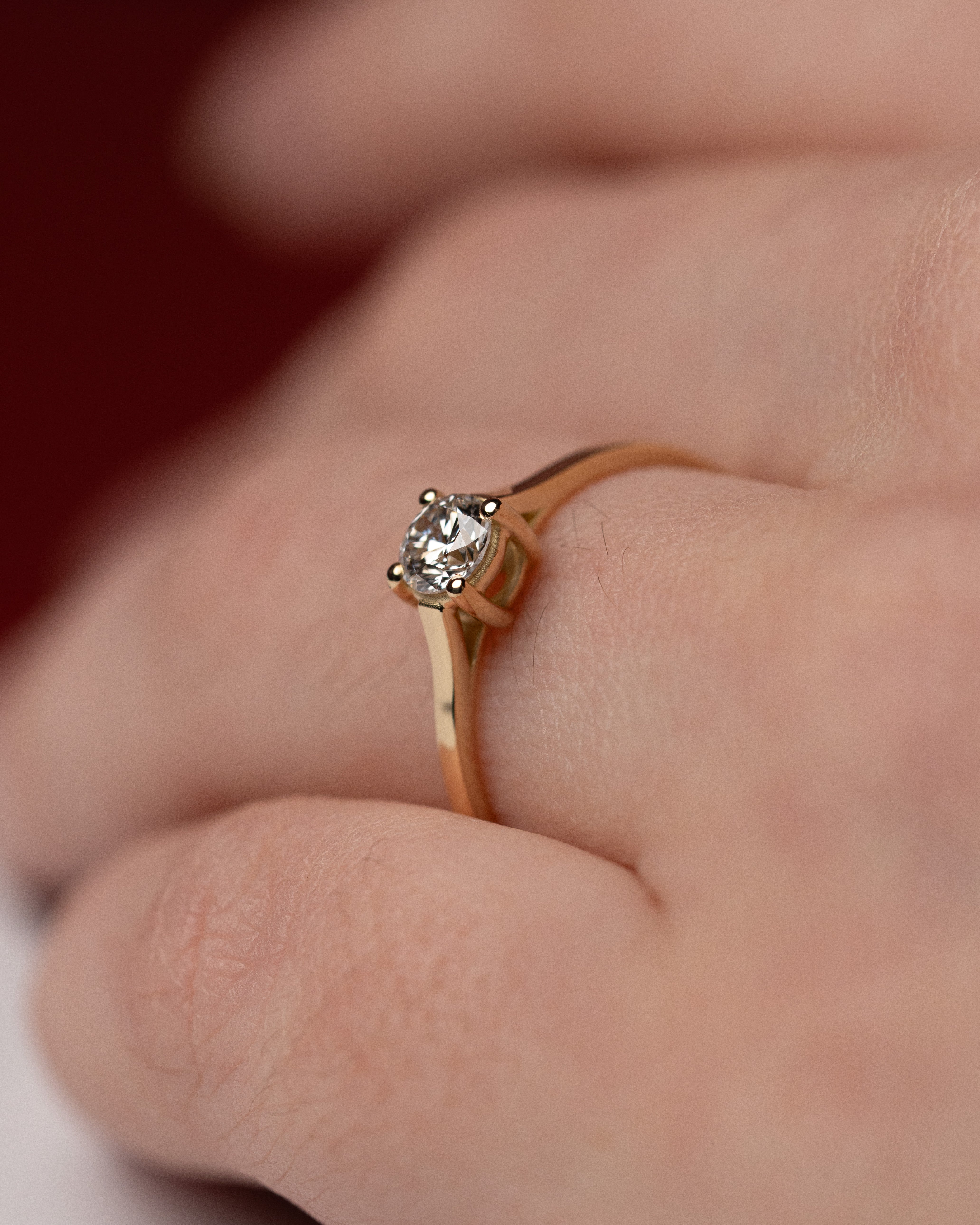 Anel de Noivado Stellae I Moissanite 0,25 ct em Ouro 18K